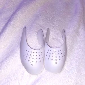 white shoe crease protecters